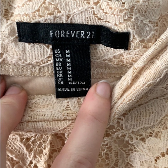 Donating soon! Forever 21 lace pleated skirt - Picture 3 of 3